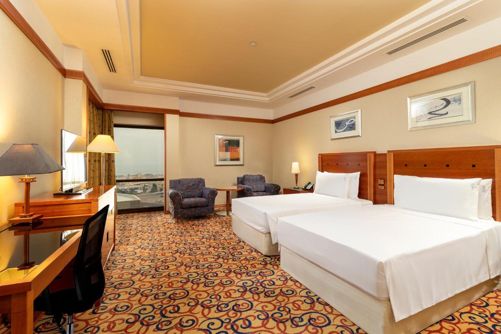 Holiday Inn Kuwait By Ihg Kuwait City Exterior foto